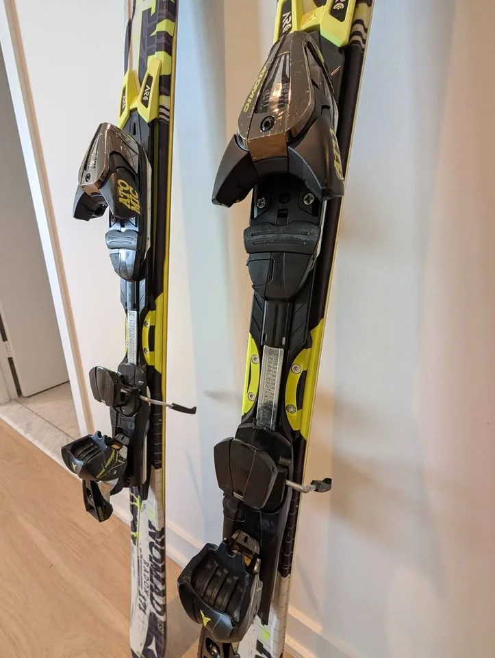 Skis Atomic NoMad Radon 171 image indicator(4)