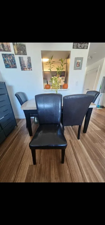 Marble Living Room Table and Chair Set image indicator(3)