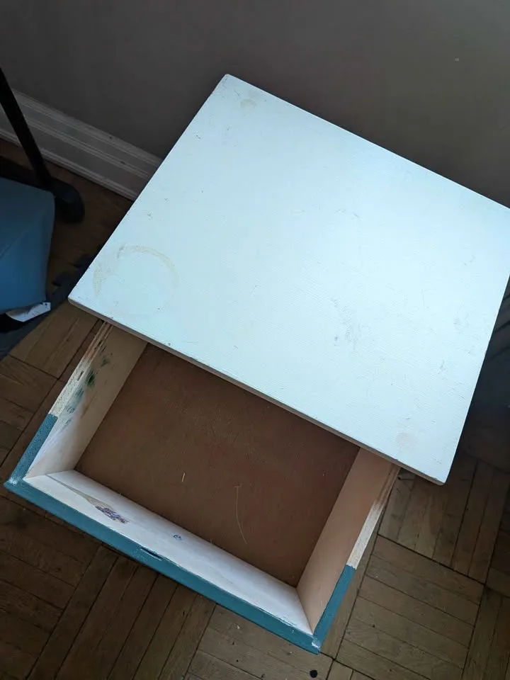 2-Drawer Nightstand image indicator(2)