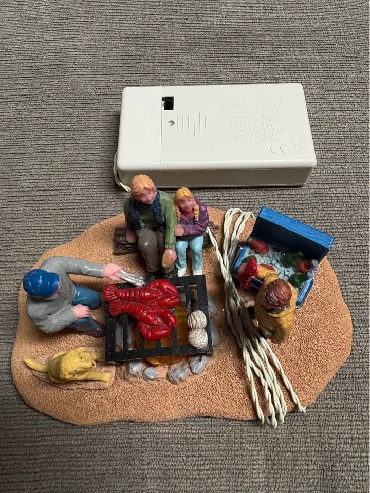 Lemax Christmas Village Accessory - photo 2
