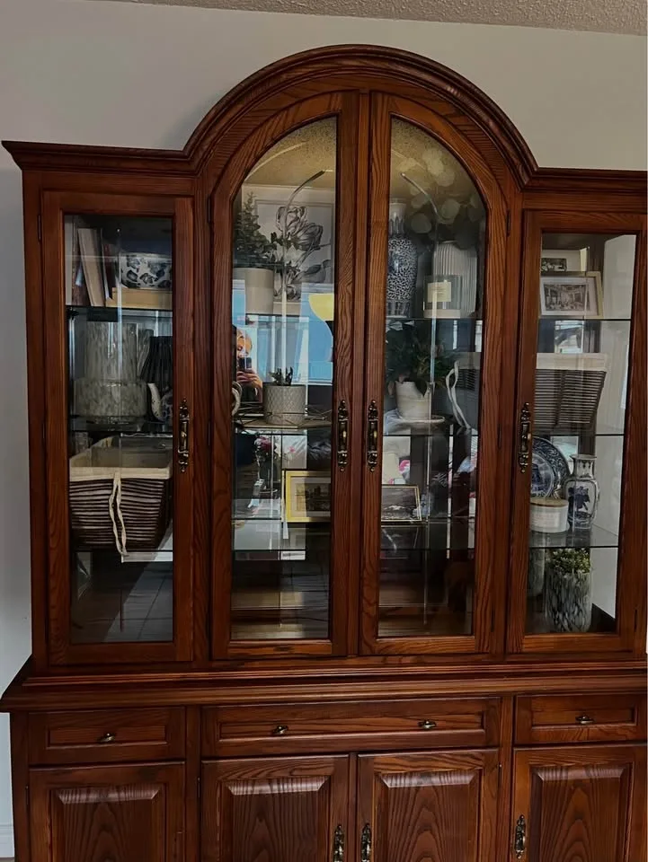 Solid Wood China Cabinet – PERFECT Condition image indicator(2)