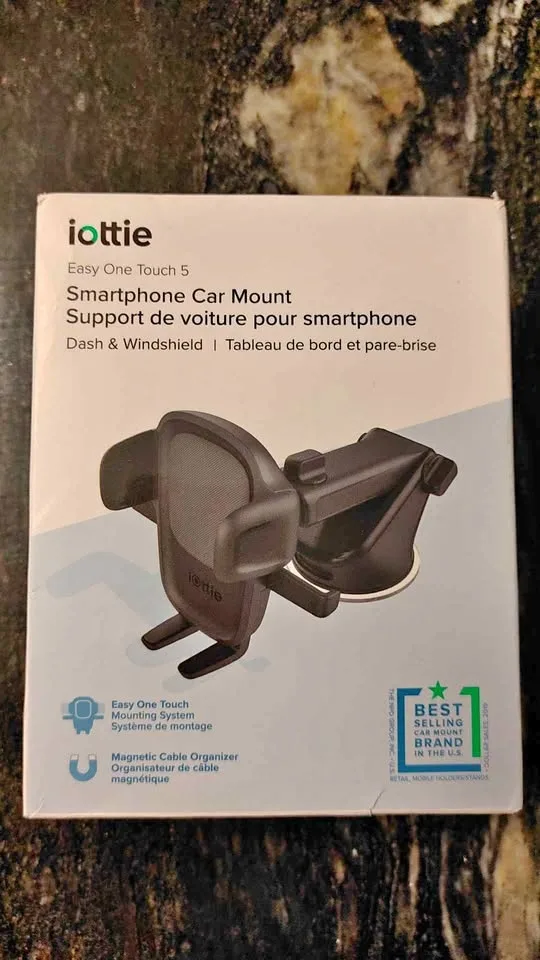 Ioltie Smartphone car mount