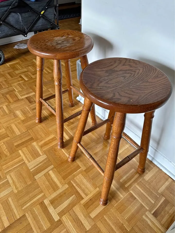 Bar stools thumbnail