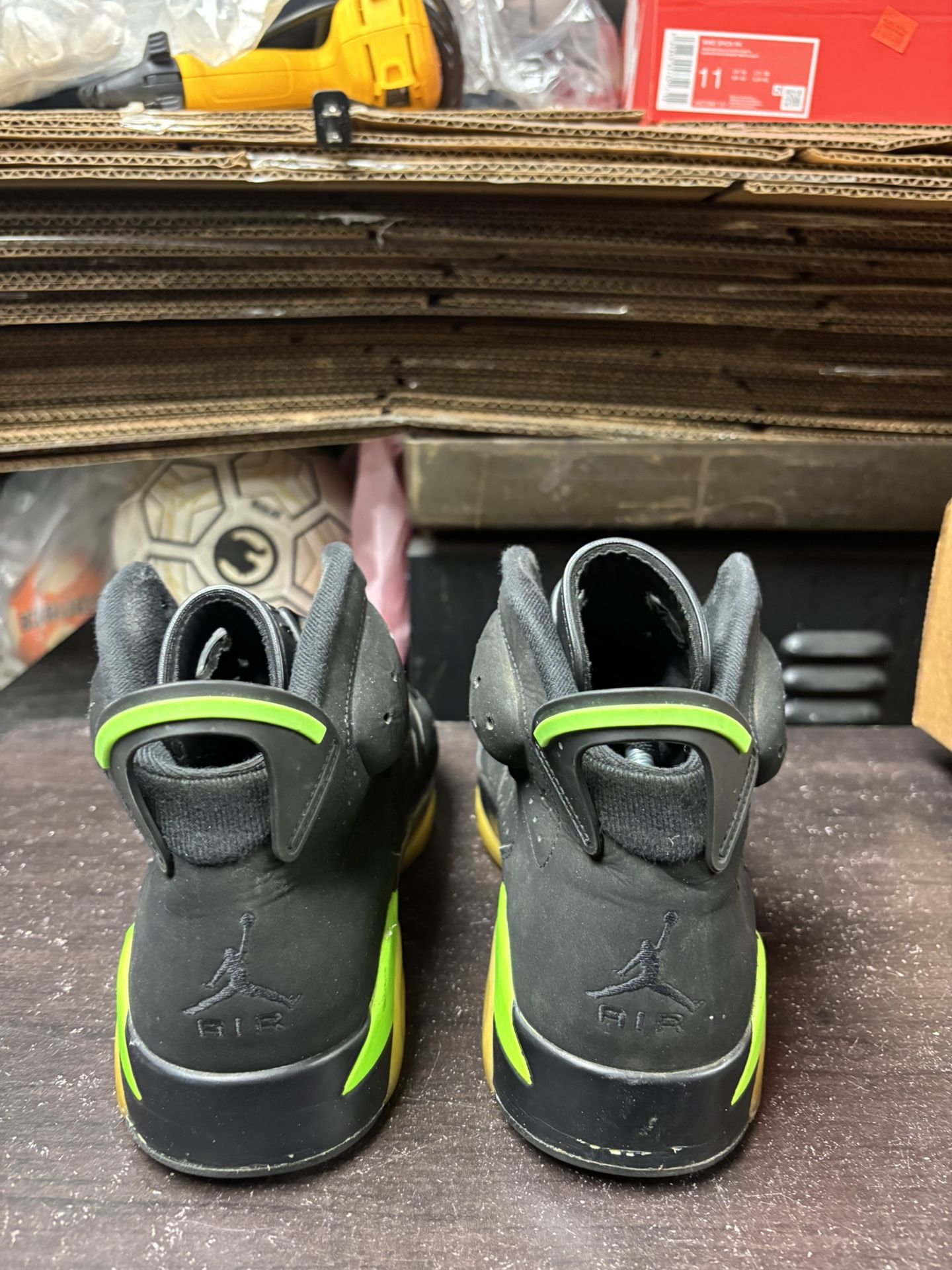 Air Jordan 6 Electric Green - photo 4