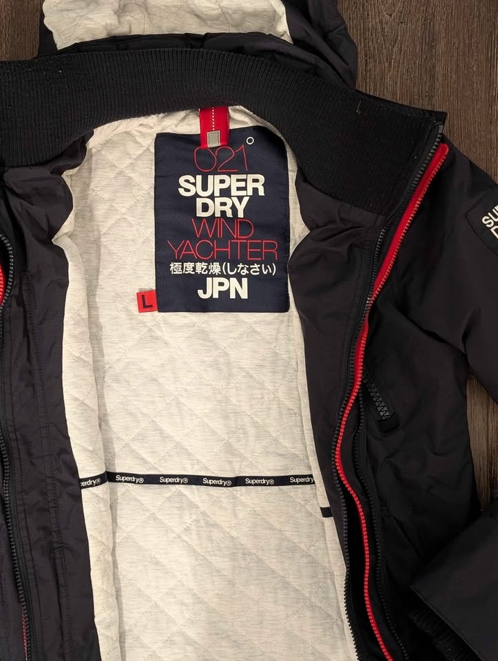 EUC large womens Superdry jacket - photo 2