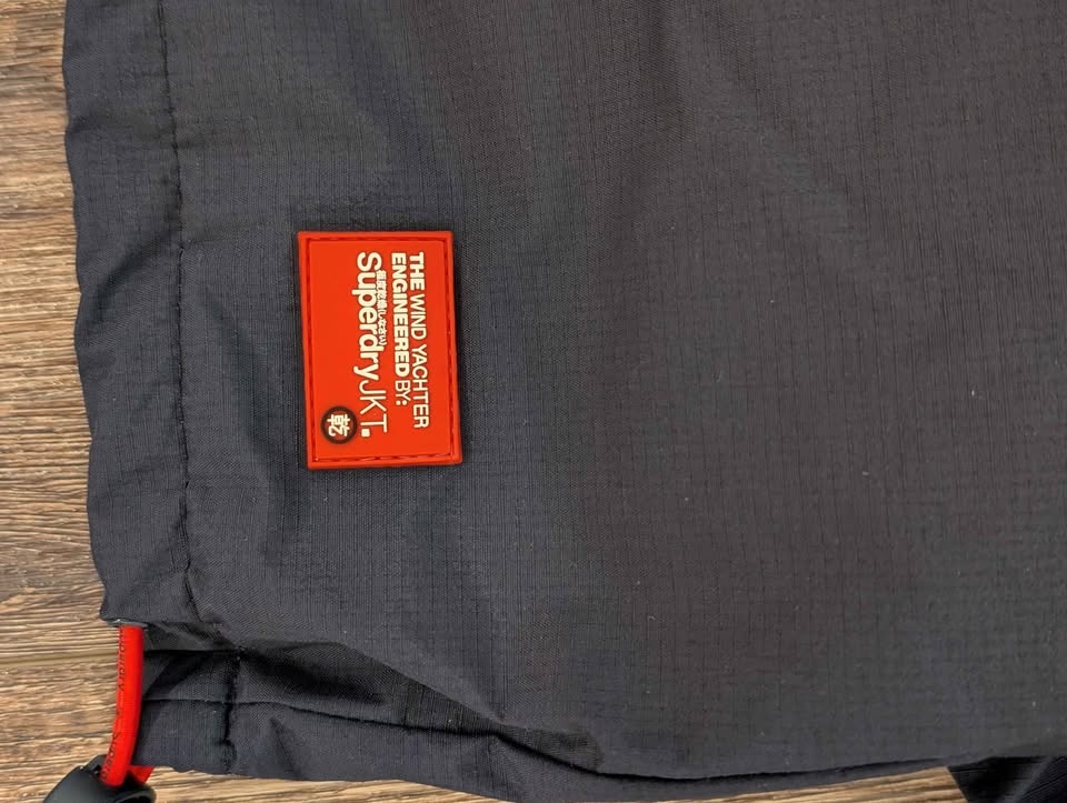 EUC large womens Superdry jacket - photo 4