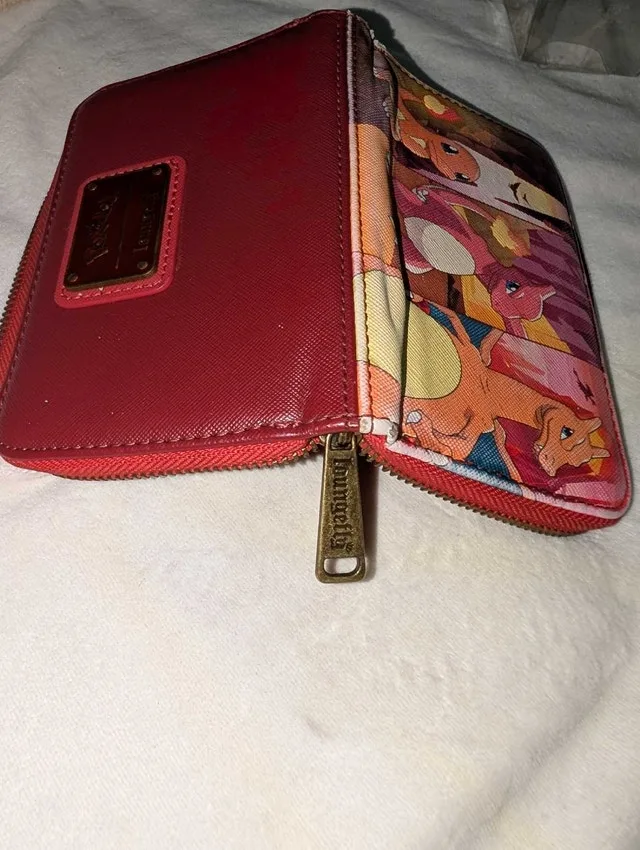 Loungefly Pokemon Wallet image indicator(4)