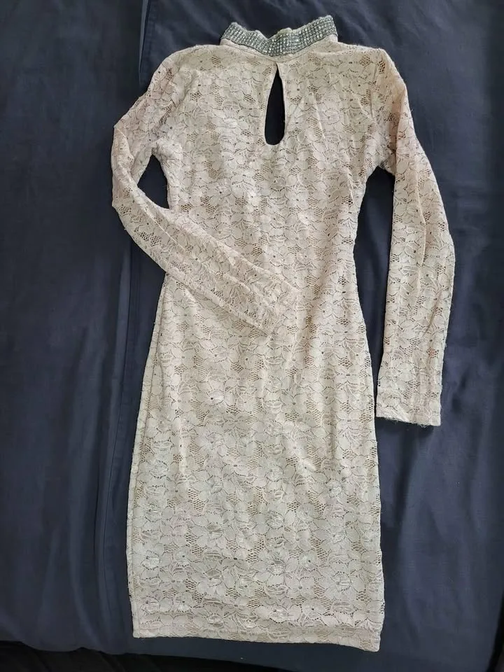 Cream color Fitted dress with stones around the neck