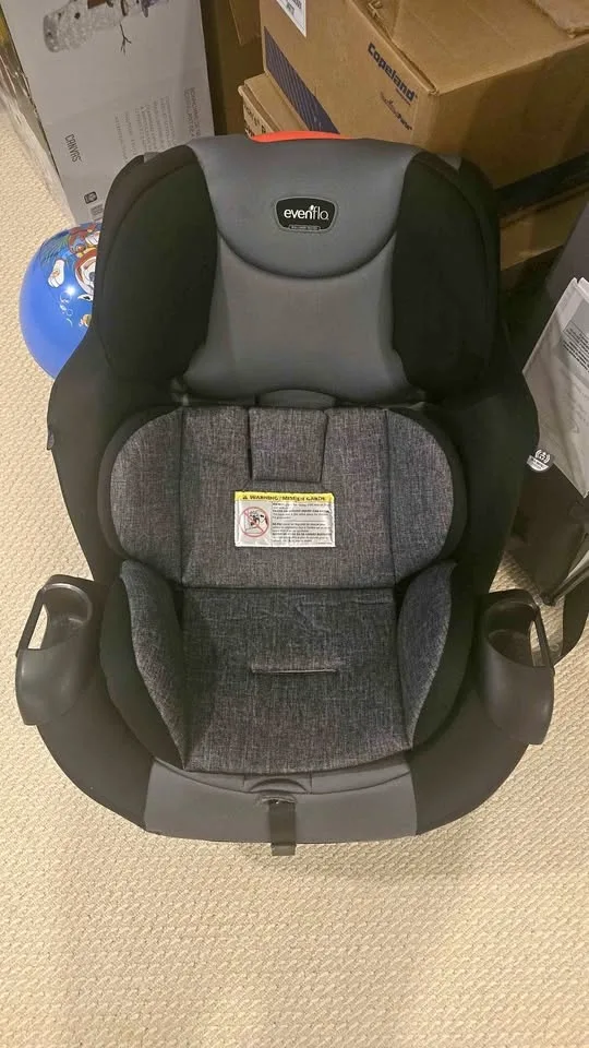 Evenflo all-in-one Symphony carseat