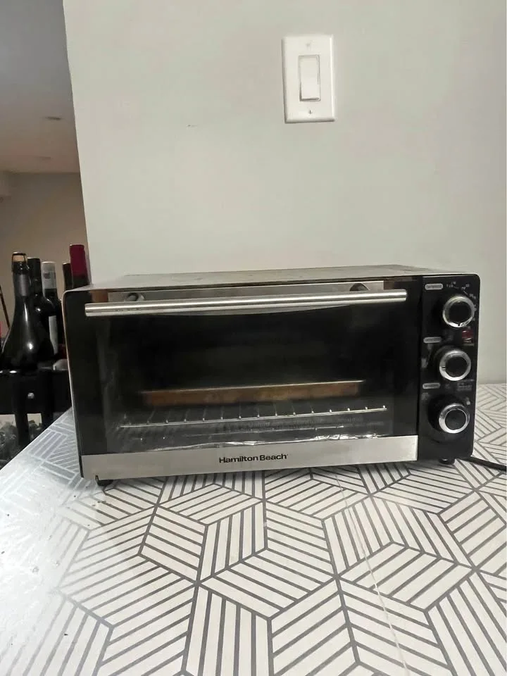 Hamilton Beach Toaster Oven