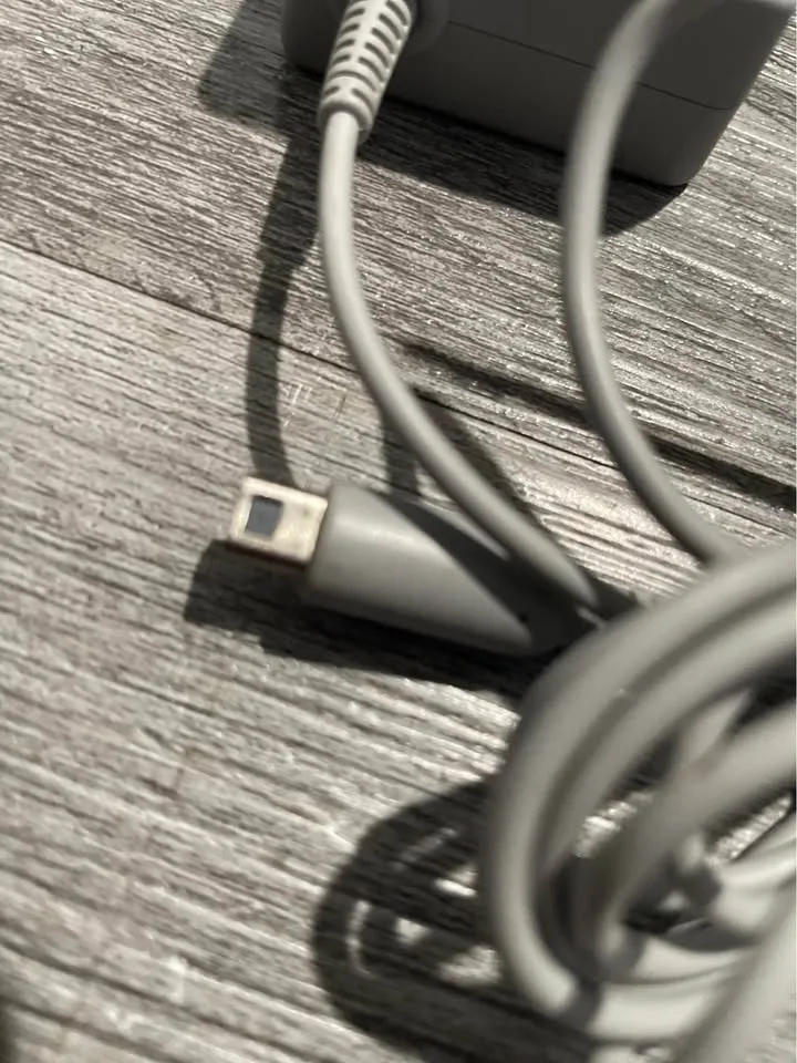 Nintendo 3ds/2ds/dsi charging cable! image indicator(2)
