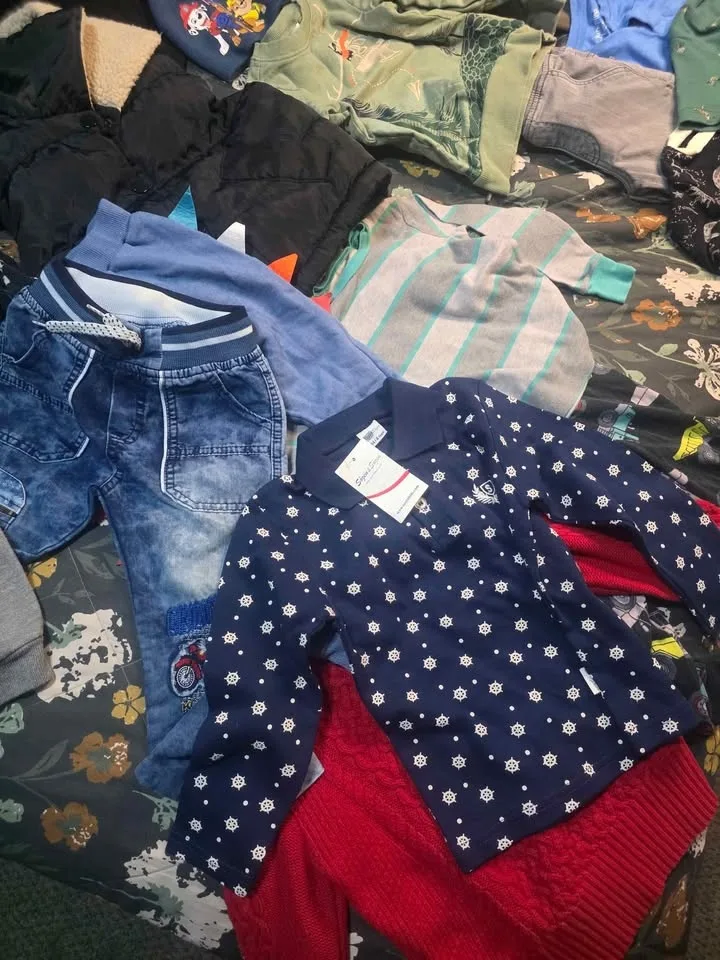 Bundle boys winter clothes 3t and 4t image indicator(2)