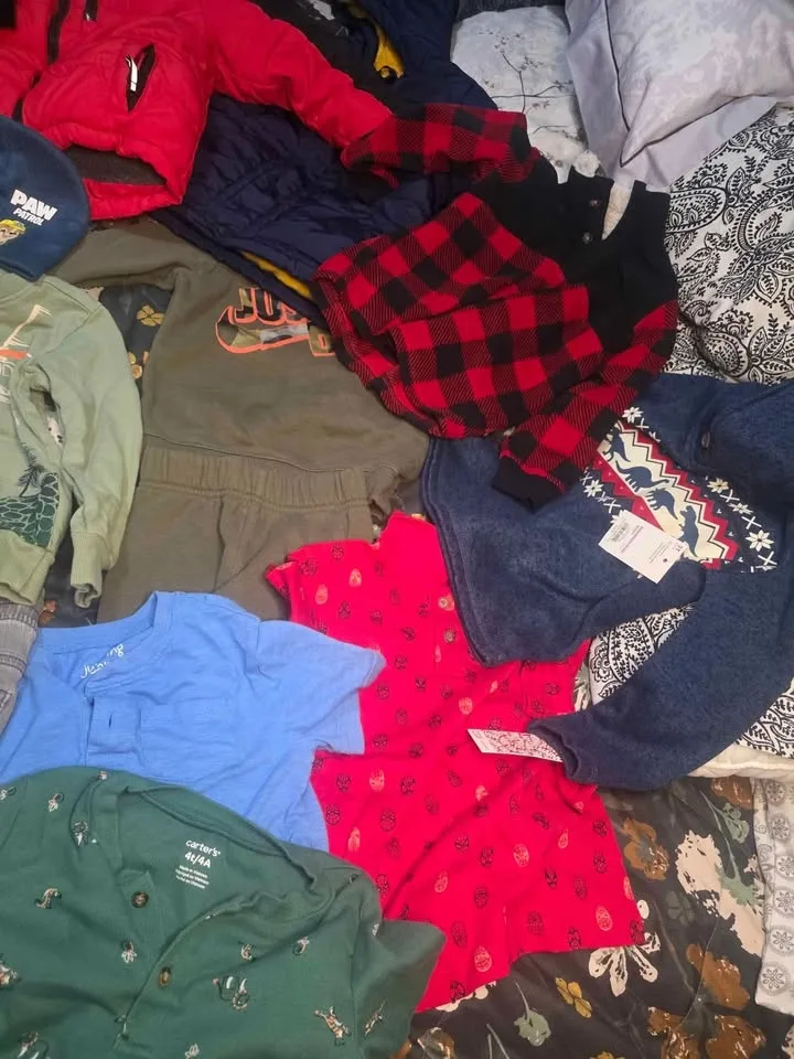 Bundle boys winter clothes 3t and 4t image indicator(4)