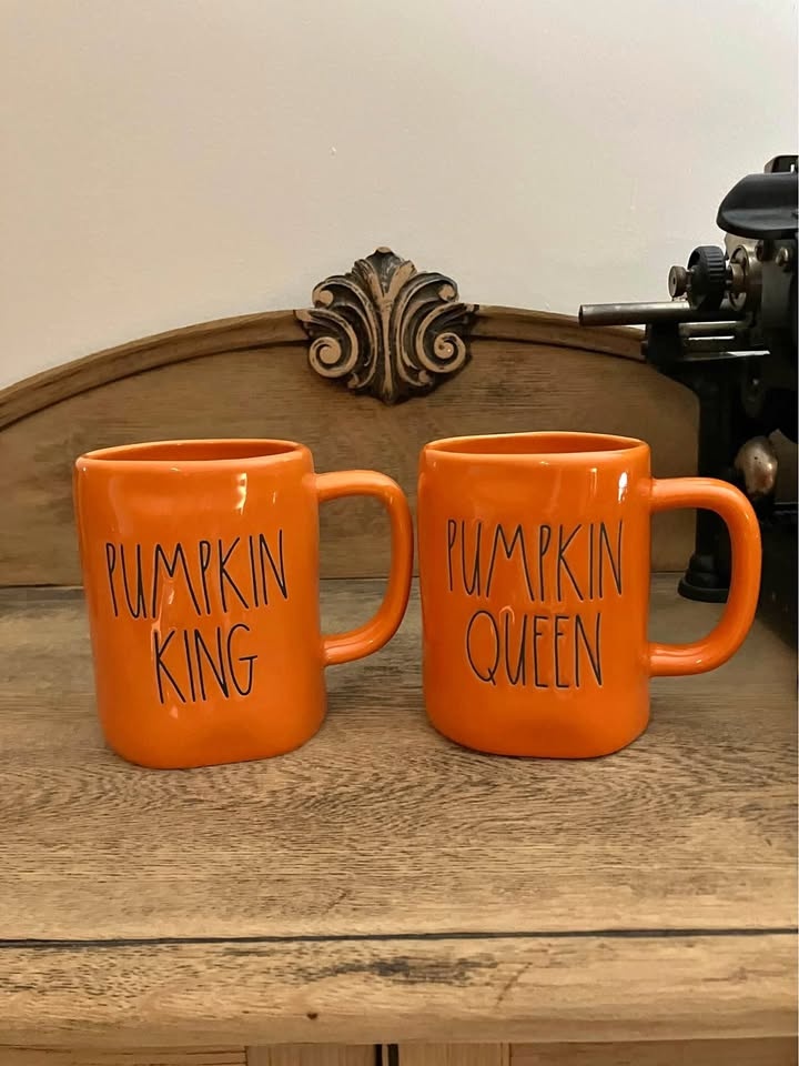Rae Dunn halloween orange pumpkin king and queen mug pair