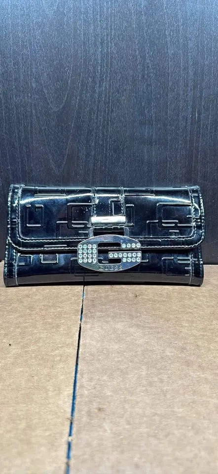 Guess wallet