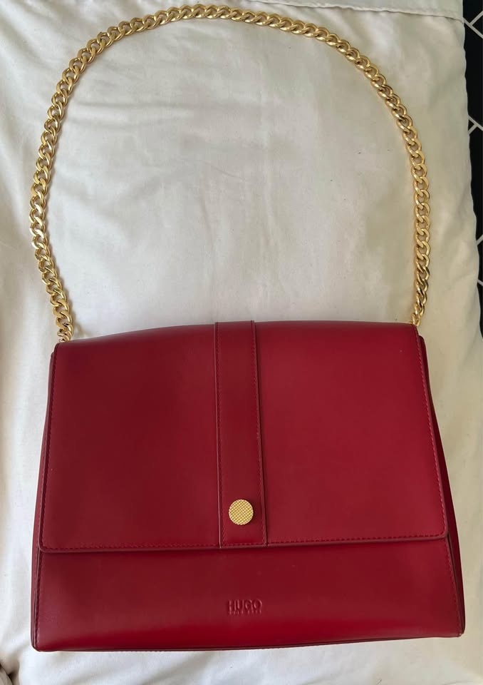 Hugo Boss woman’s red bag genuine leather - photo 4