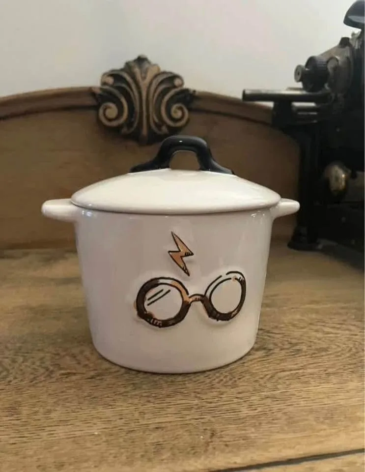 Rae Dunn Harry Potter Double Sided Mini Crock image indicator(2)