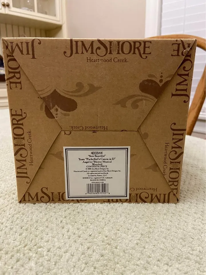 Jim Shore Angel Musical Glitter Water Globe. New! image indicator(9)