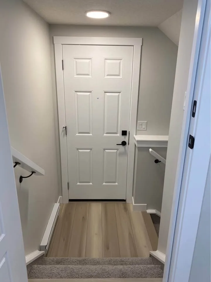 1 Bed 1 Bath - Apartment image indicator(4)