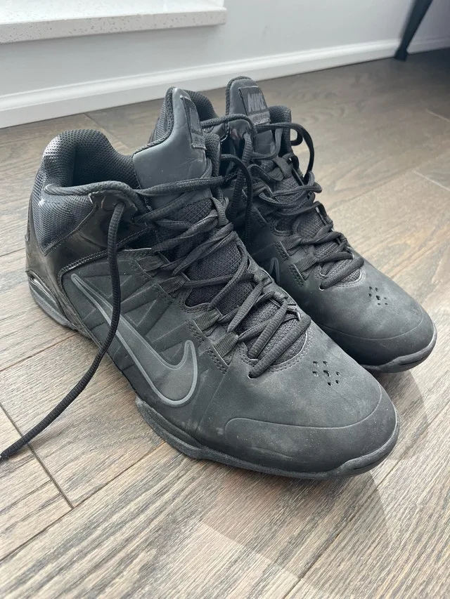 Nike Air Visi Pro 4 Black Basketball Shoe, 10.5 US (Men)