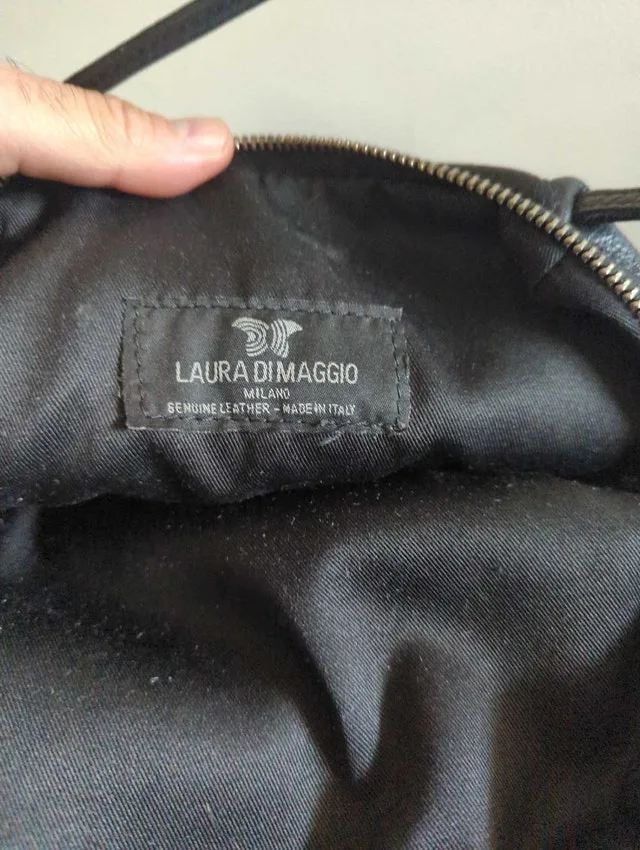 Laura Di Maggio Leather Bag image indicator(2)
