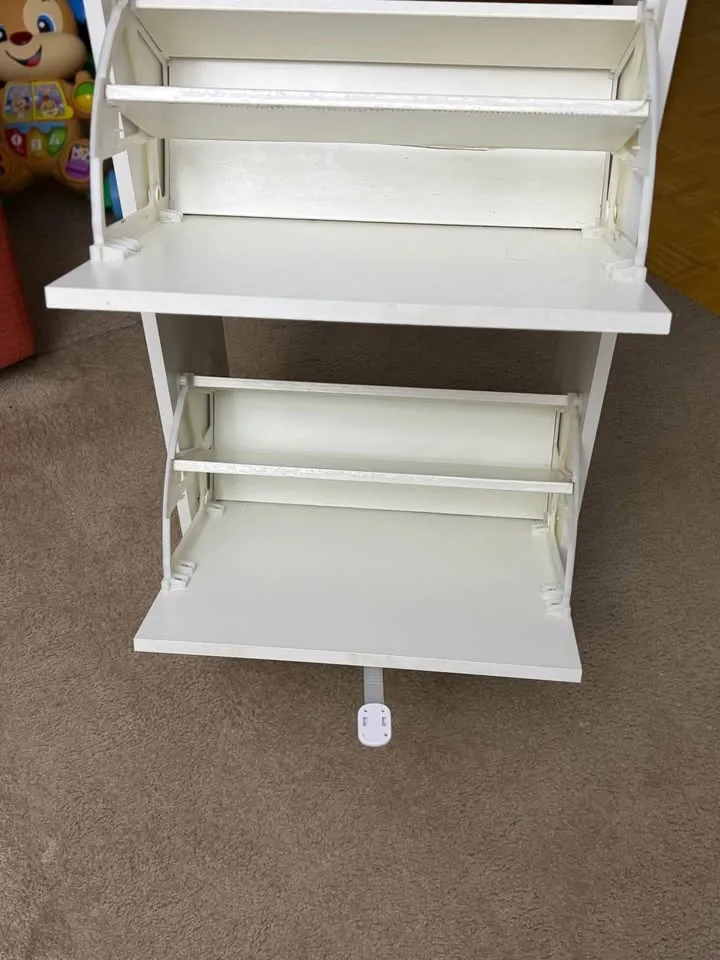 IKEA BISSA SHOE CABINET image indicator(2)