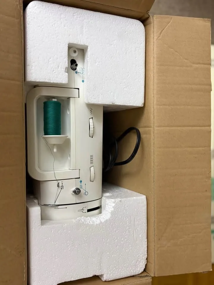 Singer 3342 Fashion Mate sewing machine image indicator(3)