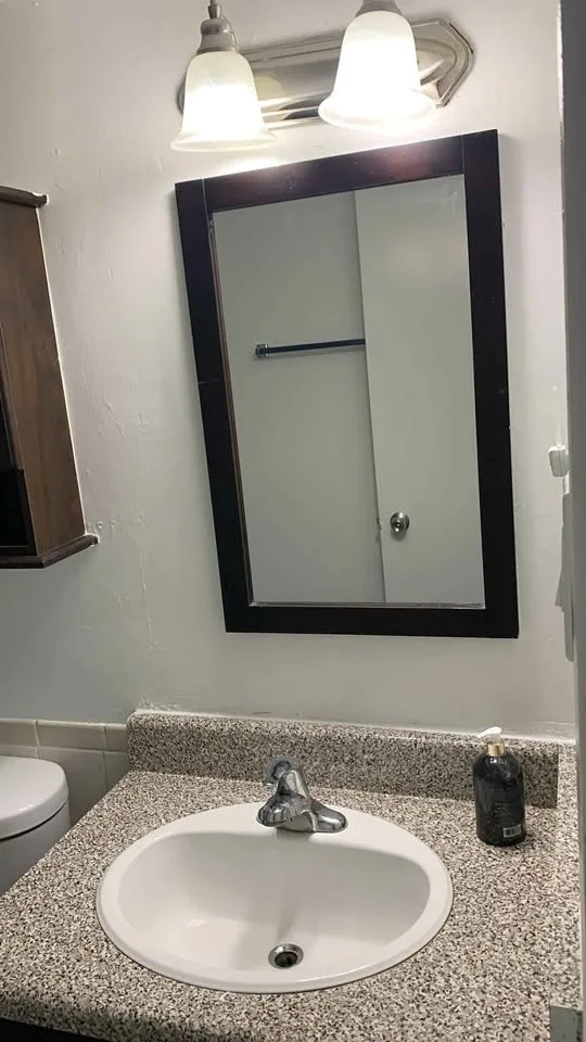 Private room for rent image indicator(10)