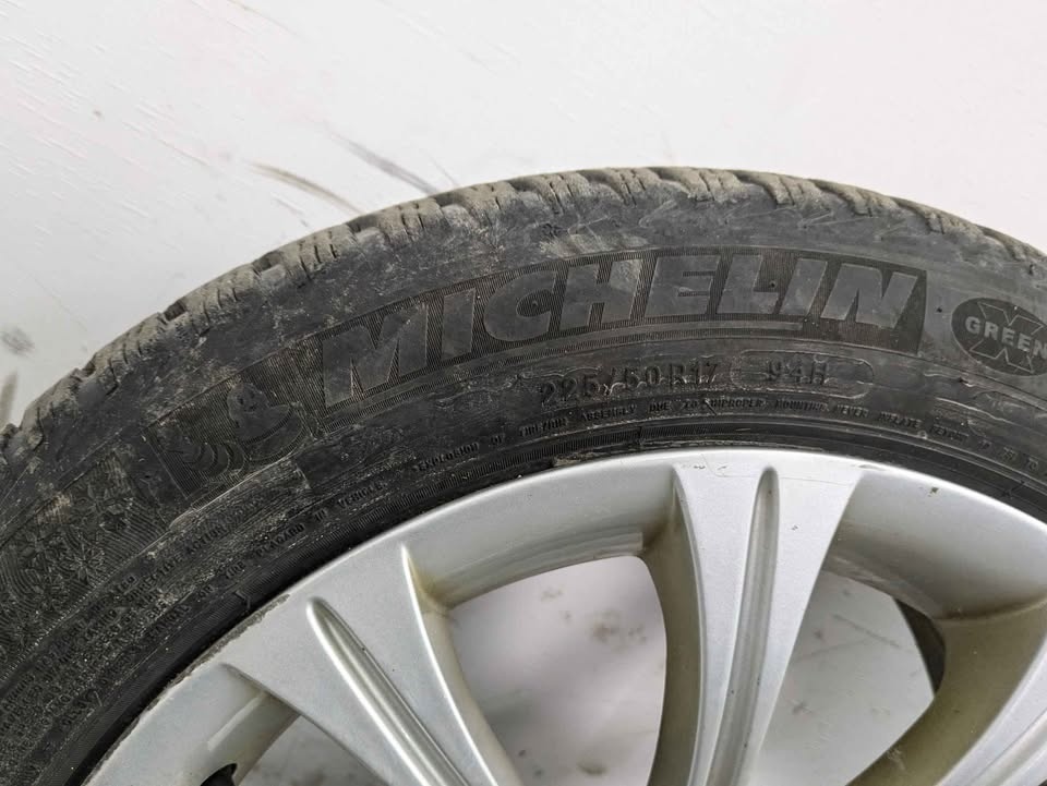 BMW 17" Winter tire wheel set 5x120 - photo 2