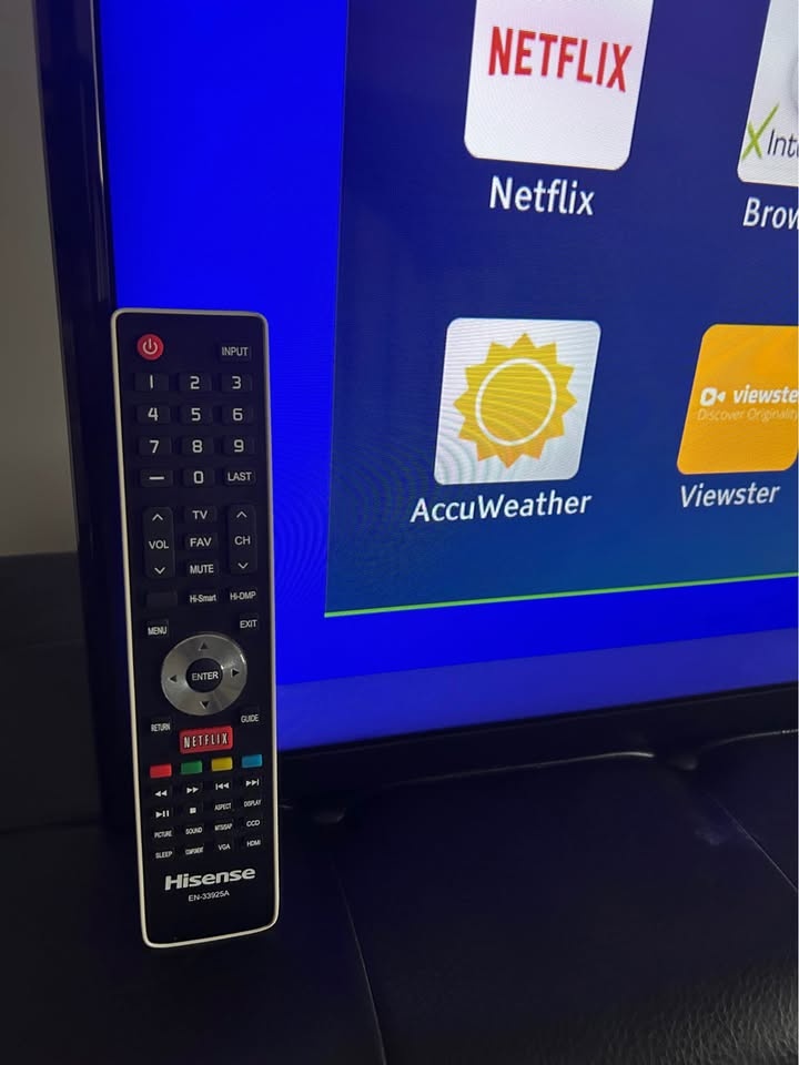40 Smart TV - photo 2