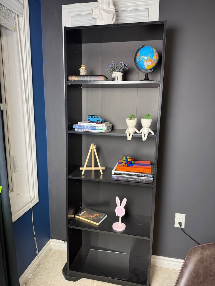 Ikea Bookshelf - photo 2