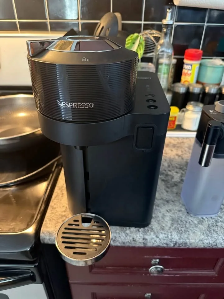 Nespresso vertuo lattissima just back from Nespresso repair it w image indicator(2)