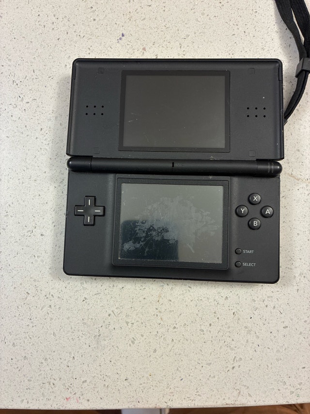Nintendo DS Lite with 15 games - photo 2