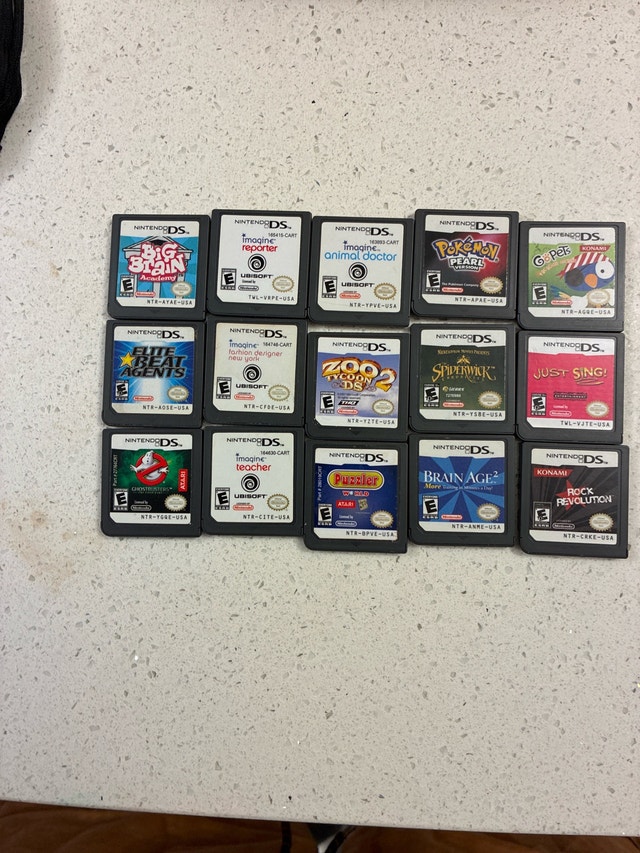 Nintendo DS Lite with 15 games - photo 3