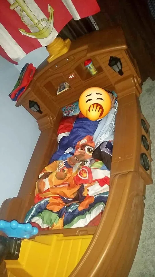 Pirates bed