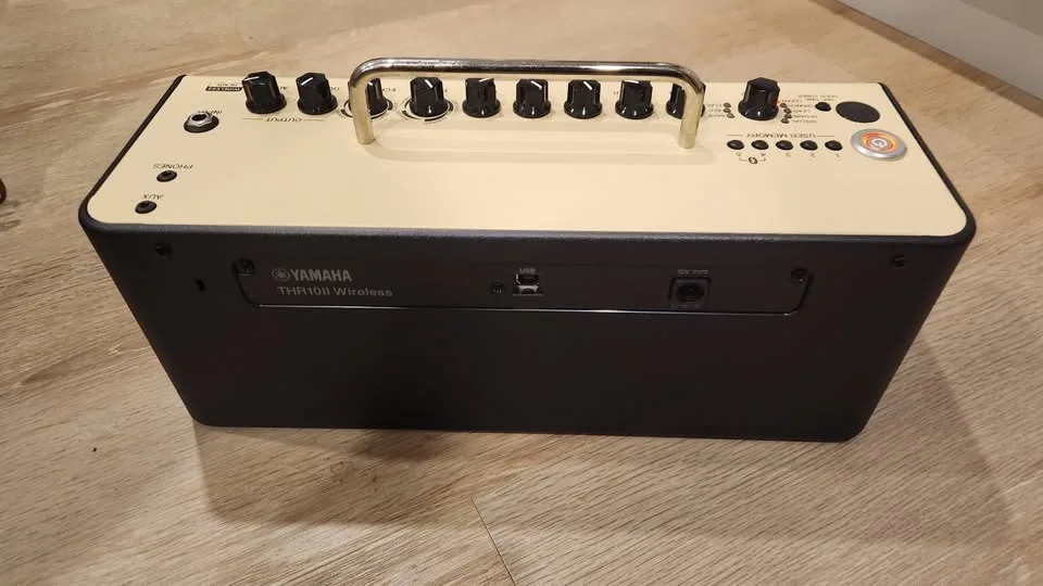 Yamaha THR10II Wireless - 20W Desktop Modeling Amp image indicator(5)
