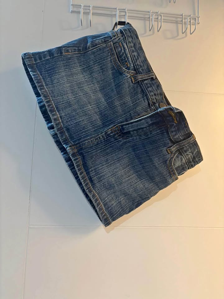 Mini skirt