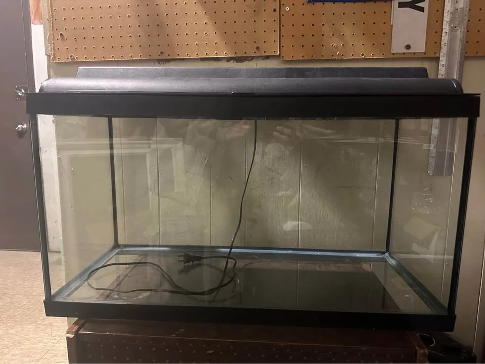 20gal tank w/ stand including accessories image indicator(2)