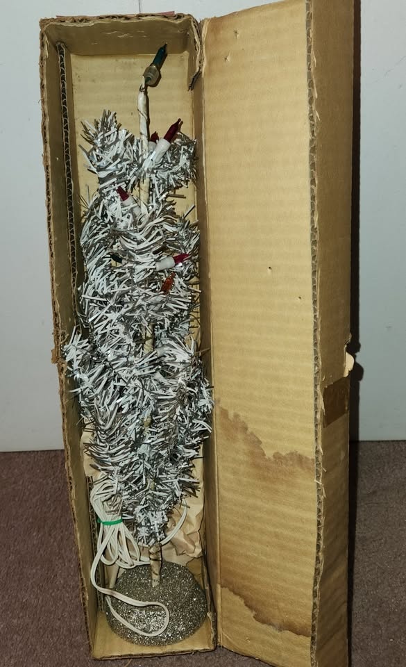 Twinkling Tinsel Christmas Tree in Box - Made in Japan - photo 3