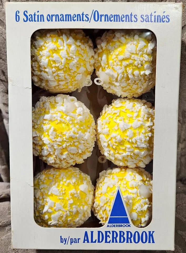 6 vintage Satin ornaments - with pellet-style snow