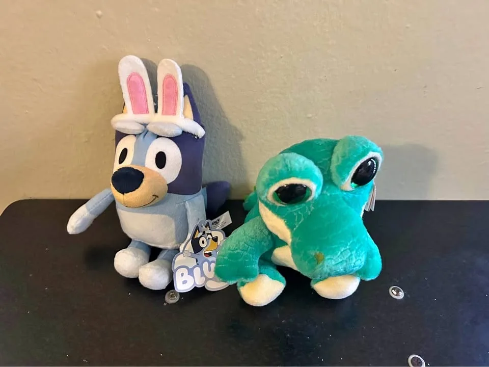 Stuff toys for $7