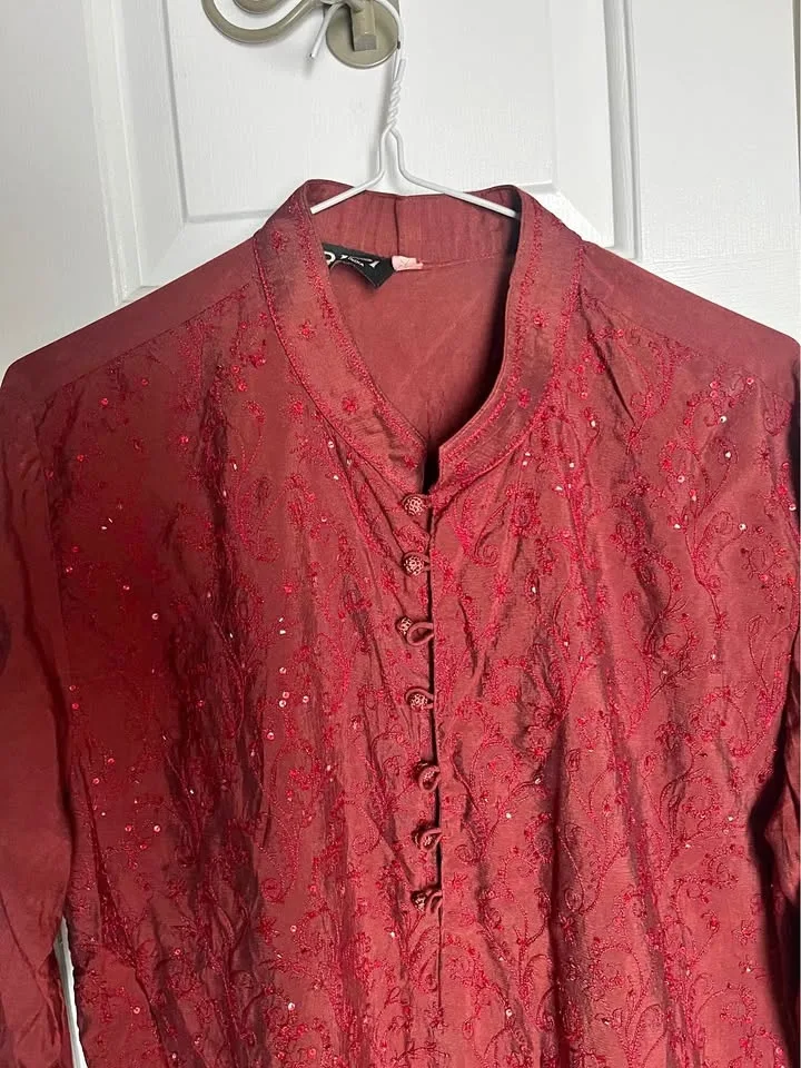 Men’s Red Kurta and Pants (Size 44)