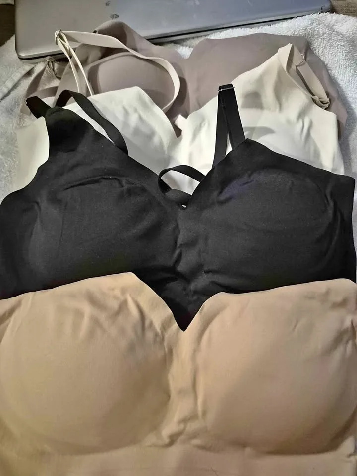 Sleeping bras
