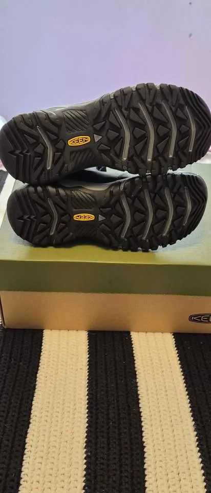 KEEN Women's Greta Waterproof Chelsea Boots - Size 7 image indicator(2)