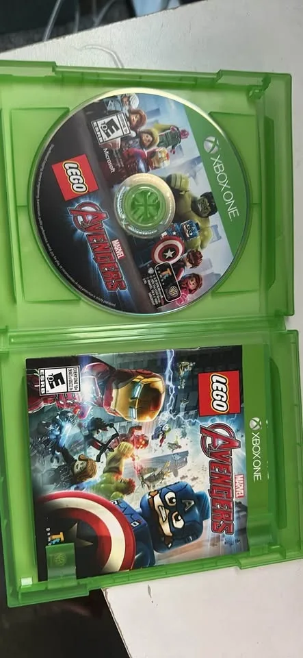LEGO Marvel Avengers- Xbox One image indicator(2)