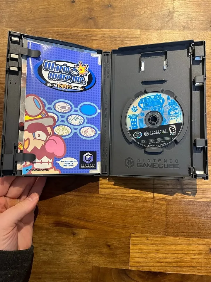 Wario Ware Inc. Mega Party Games (Gamecube - CIB) image indicator(3)
