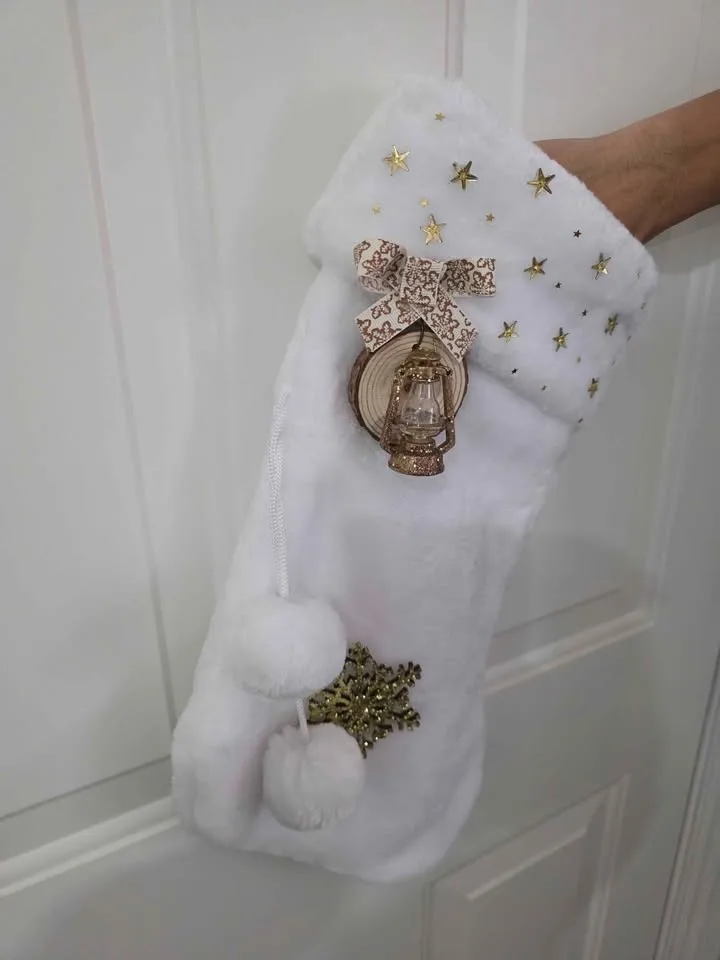 Christmas boots decoration image indicator(3)