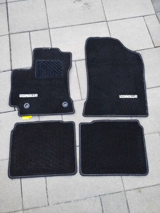 Toyota Corolla 2014-2019 Floor Mats
