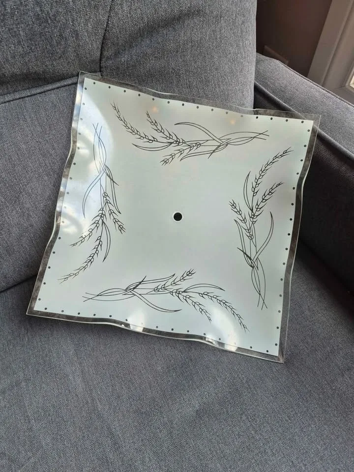 Light fixture glass image indicator(2)