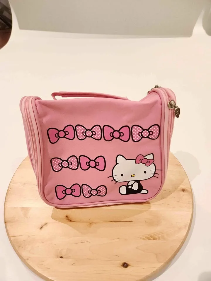 Pink hello Kitty cosmetic bag